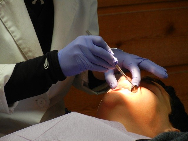Le taux de cotisations URSSAF pour les dentistes